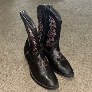 cowgirl boots size 6